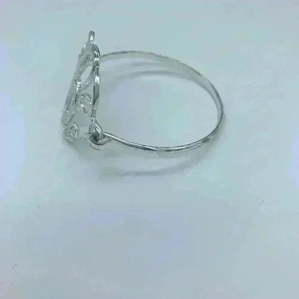 Monogrammed Bracelet C letter. Bangle. Silver look. - Picture 5 of 6